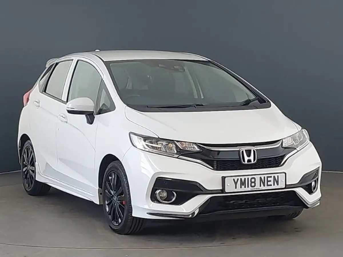 2018-honda-jazz-15-i-vtec-sport-big-0