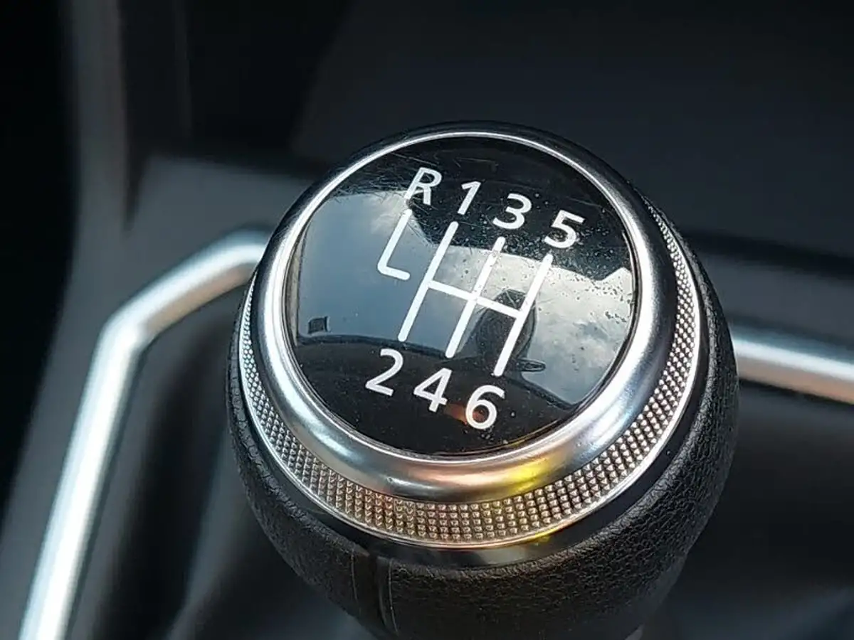 2022-dacia-sandero-stepway-10-tce-comfort-90bhp-big-14