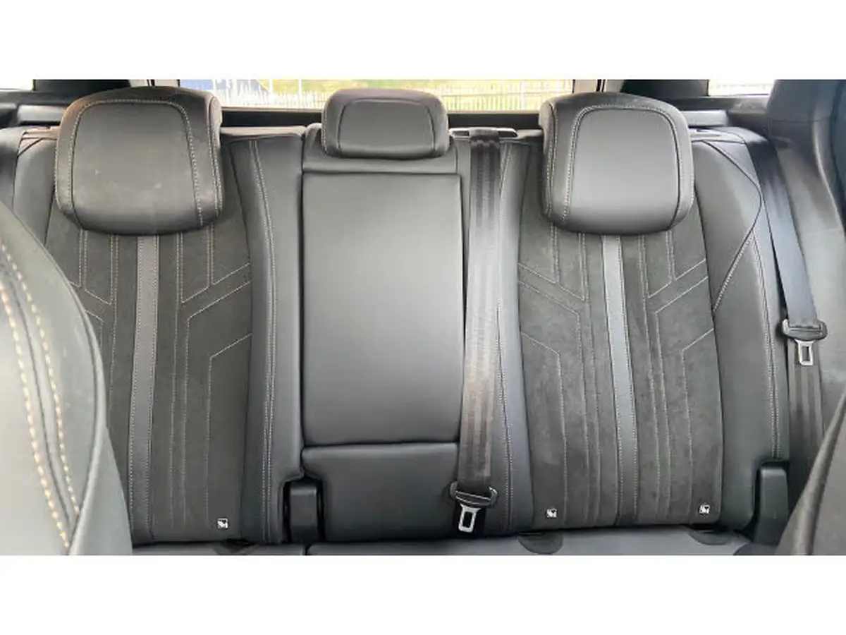 2022-peugeot-3008-suv-12-puretech-gt-premium-big-14