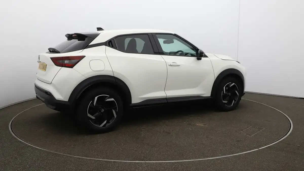 2023-nissan-juke-10-dig-t-n-connecta-big-43