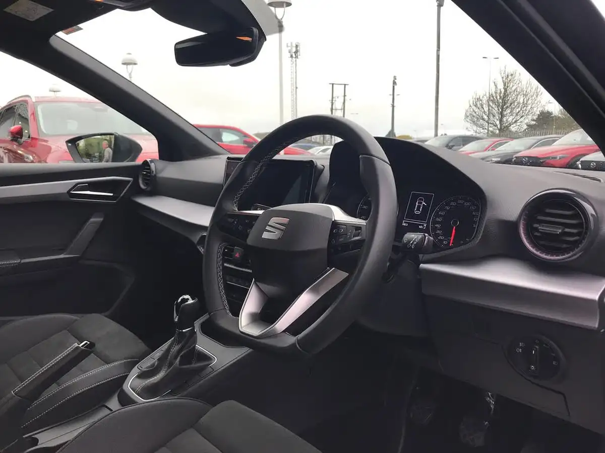 2022-seat-ibiza-10-tsi-xcellence-95ps-big-2