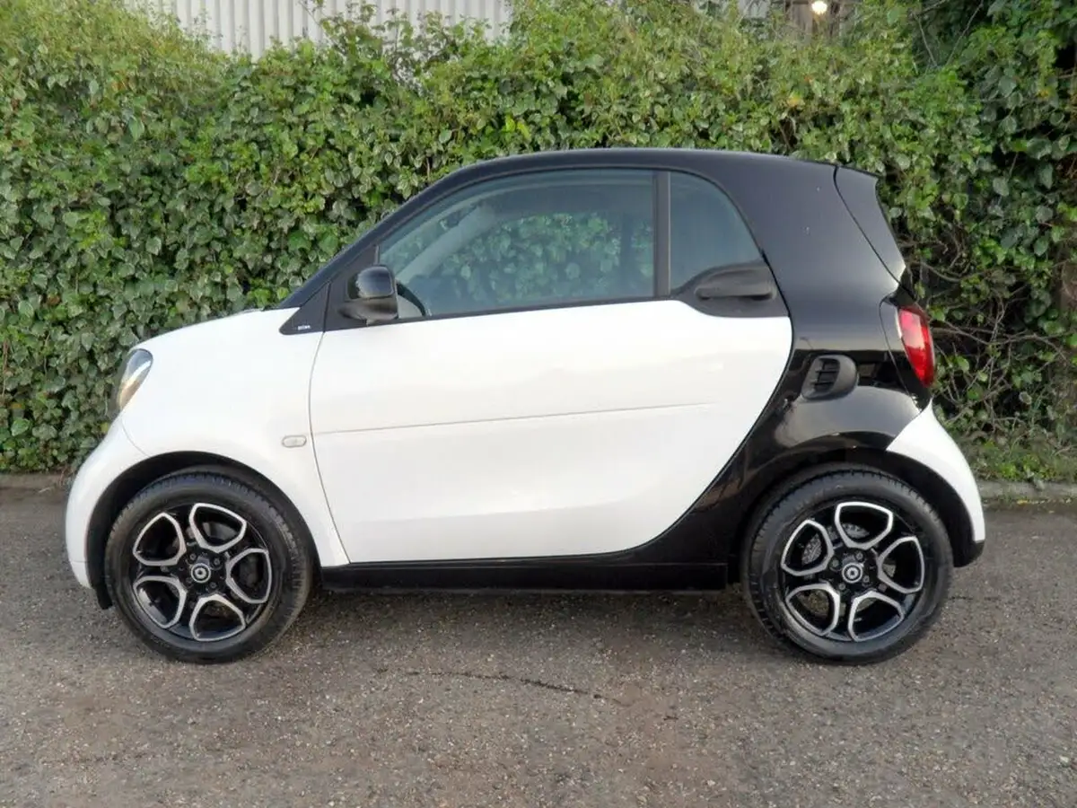 2018-smart-fortwo-10-prime-70bhp-premiumss-coupe-twinamic-big-23