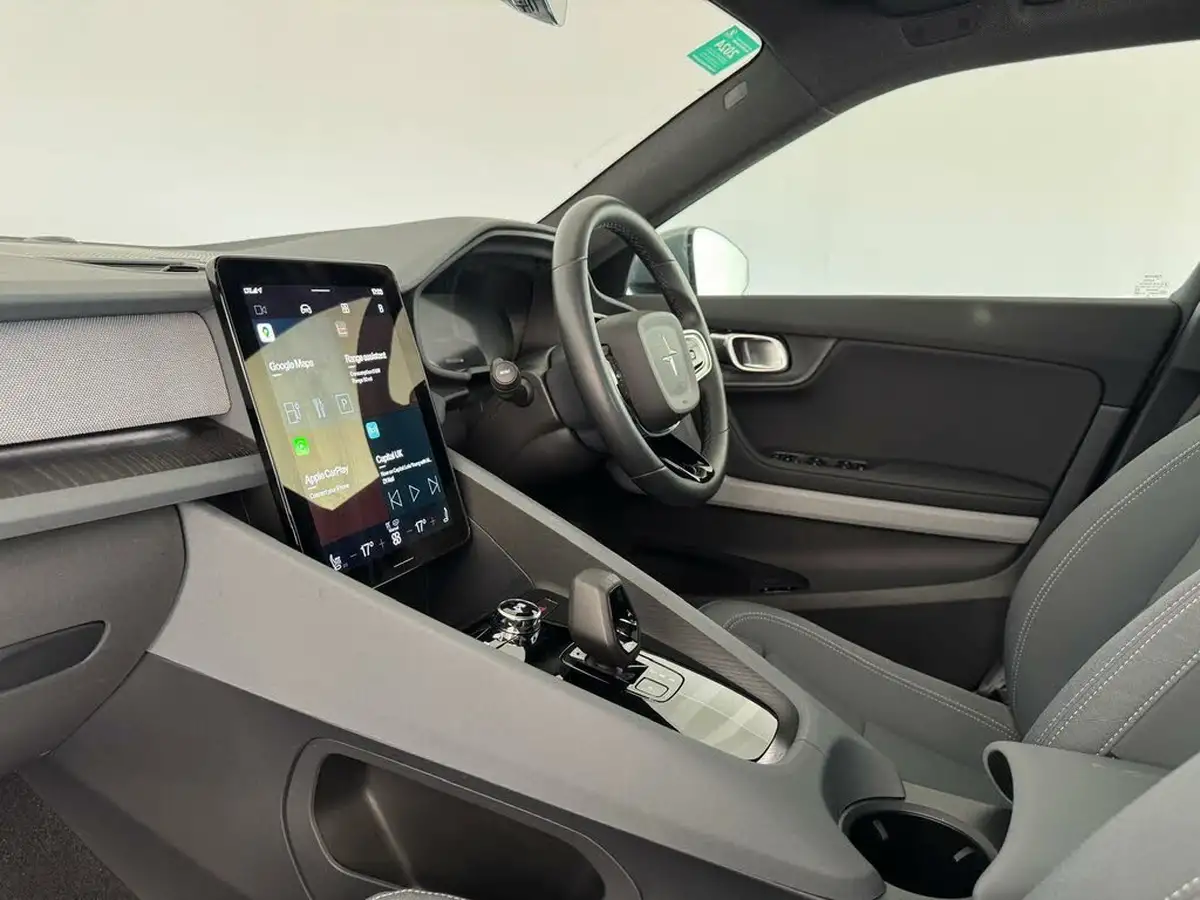 2020-polestar-polestar-2-e-ps2-big-54