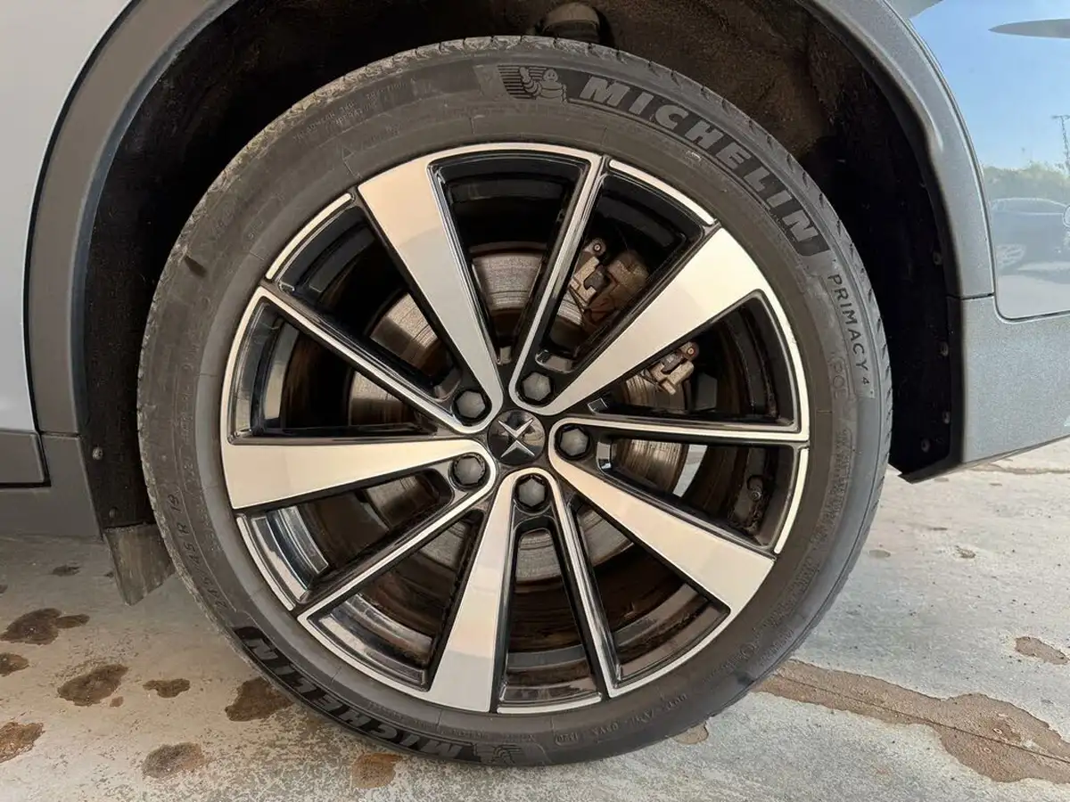 2020-polestar-polestar-2-e-ps2-big-30