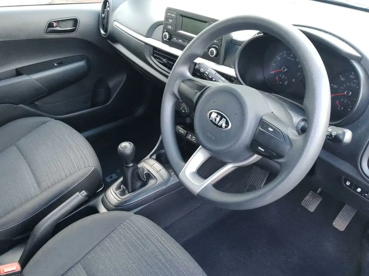 2017-kia-picanto-10-1-big-25
