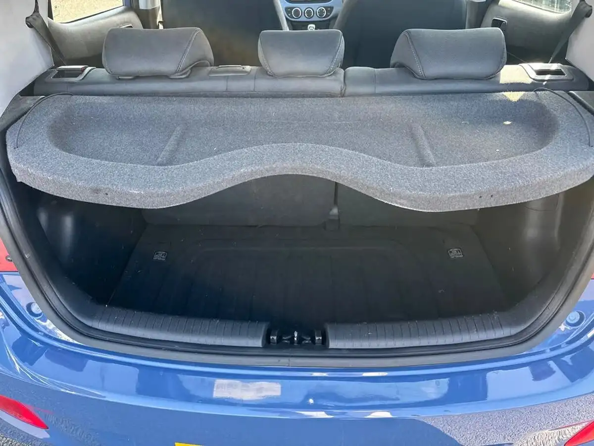 2016-hyundai-i10-10-se-big-17