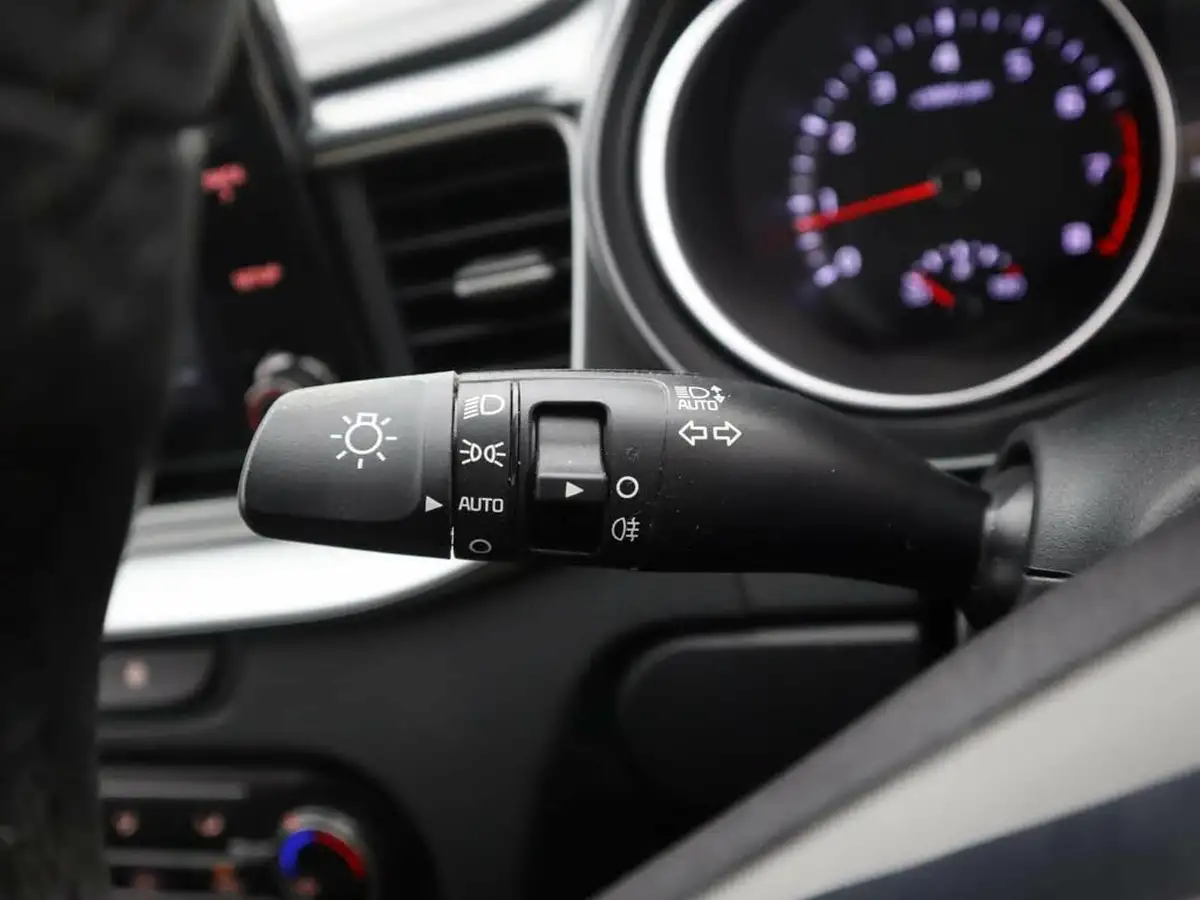 2023-kia-xceed-15-t-gdi-2-158bhp-big-21