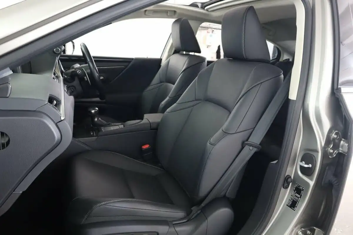 2020-lexus-es-300h-25-es-218bhp-without-navigation-big-46