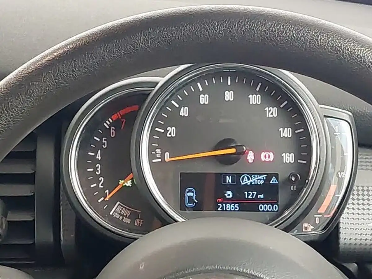 2021-mini-countryman-15-cooper-classic-big-8