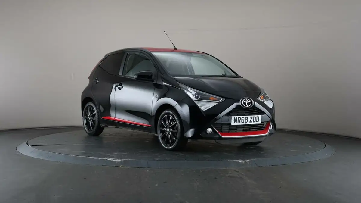 2018-toyota-aygo-10-vvt-i-x-press-71bhp-big-42