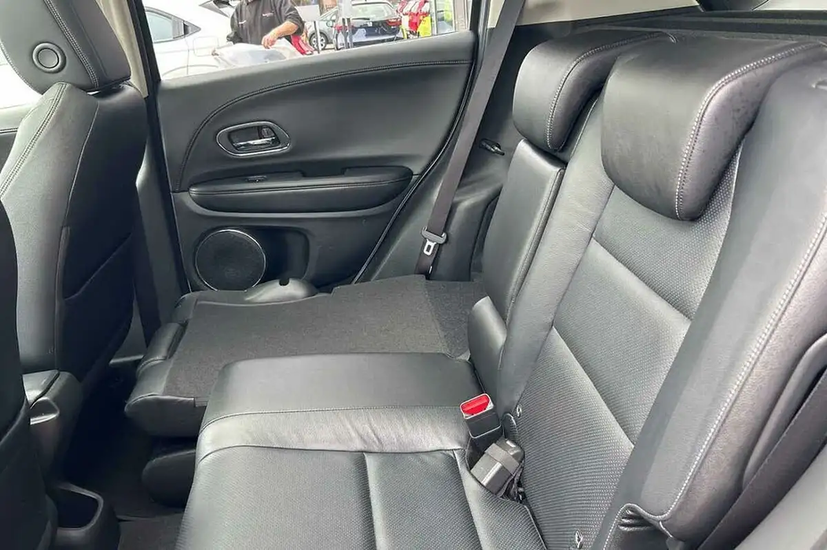2018-honda-hr-v-15-i-vtec-ex-cvt-big-12