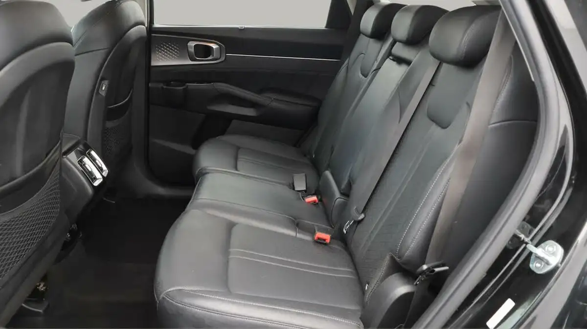2021-kia-sorento-22-crdi-3-big-16
