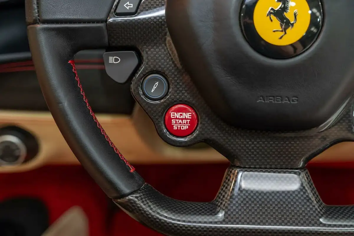 2017-ferrari-488-39-488-spider-big-18