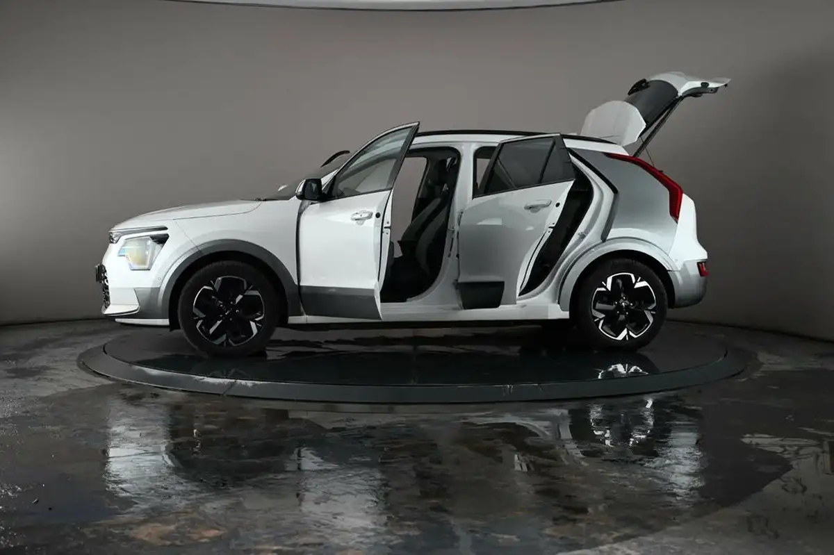 2022-kia-niro-ev-e-4-big-44