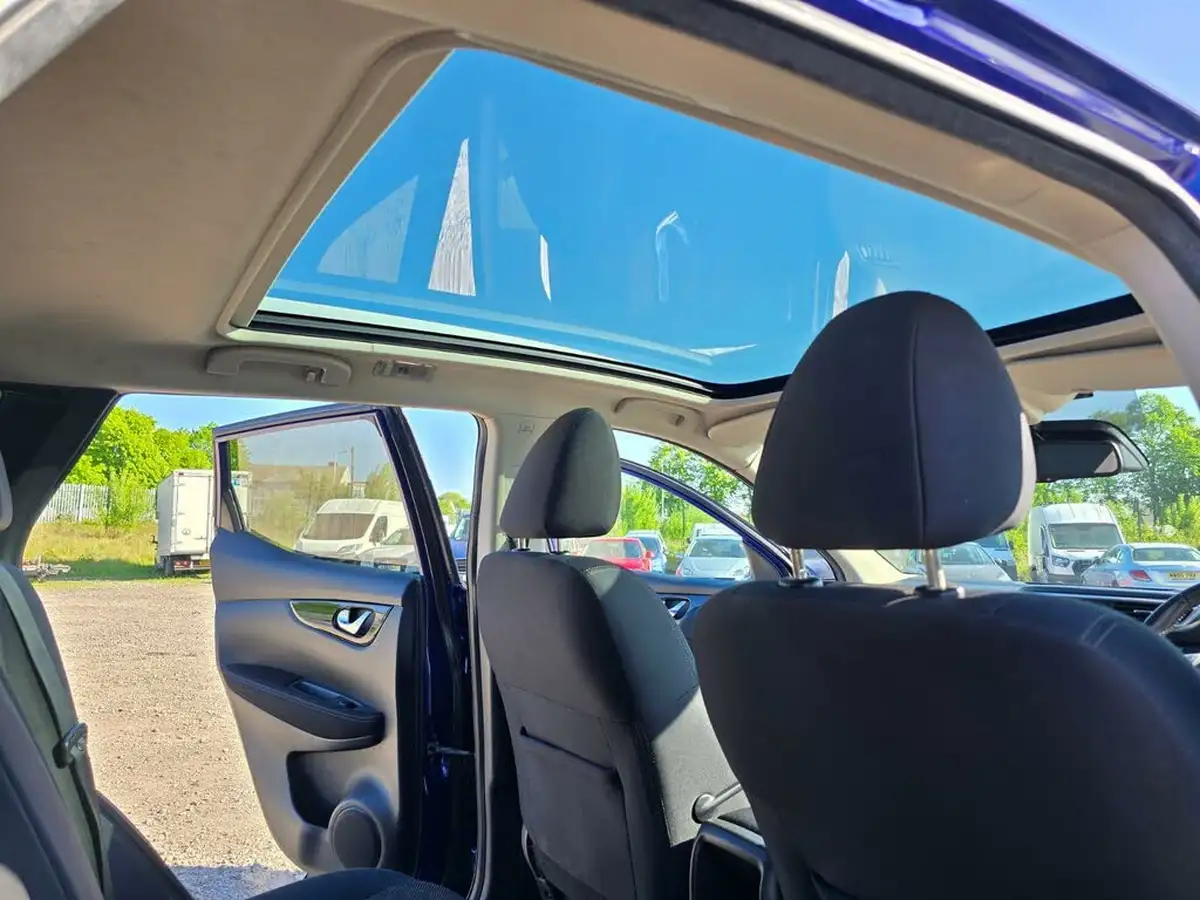 2016-nissan-qashqai-12-dig-t-n-connecta-xtronic-cvt-big-29