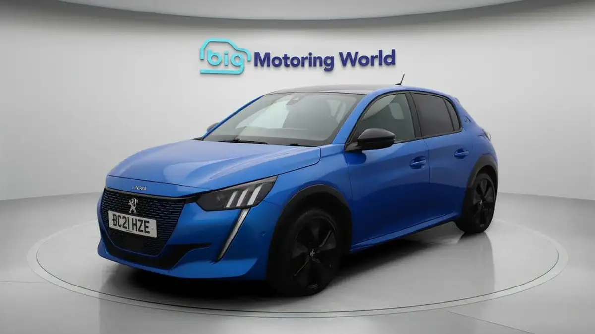 2021-peugeot-208-e-gt-50kwh-big-3