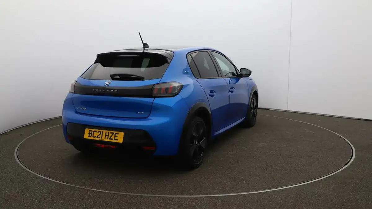 2021-peugeot-208-e-gt-50kwh-big-48