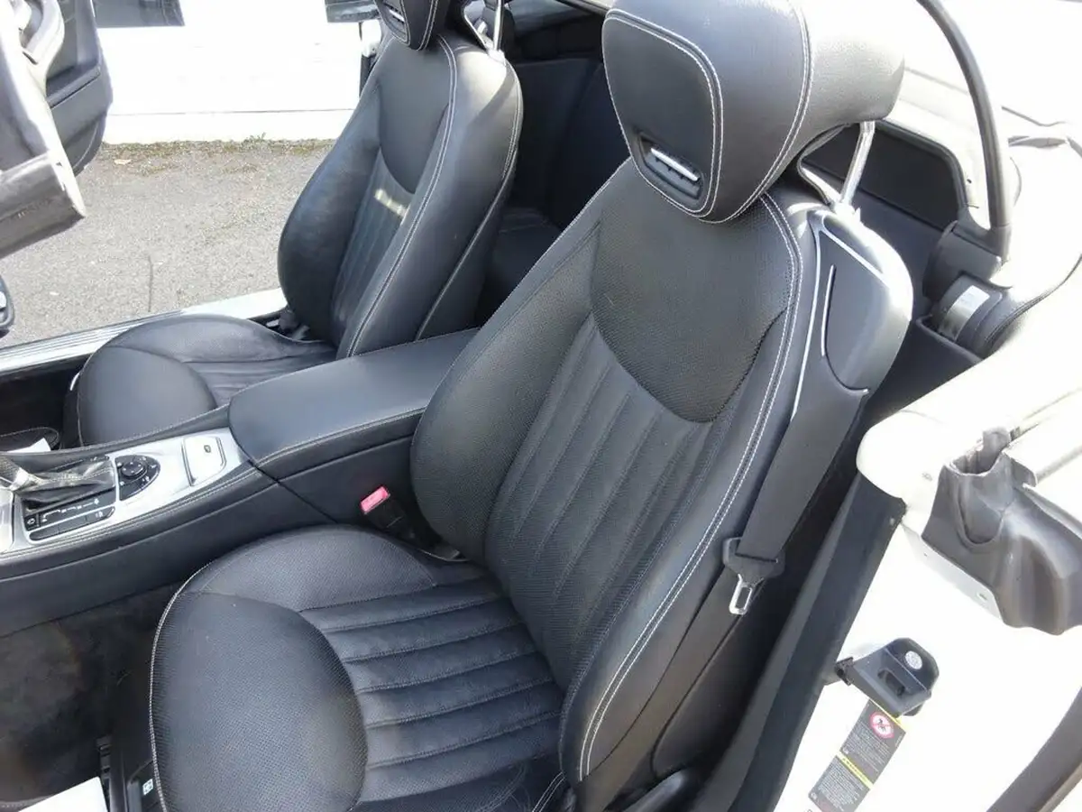 2010-mercedes-benz-sl-class-30-sl300-big-23