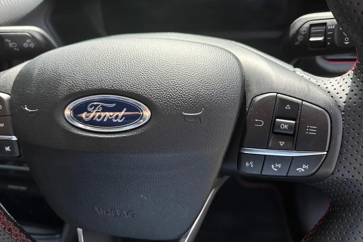 2024-ford-puma-suv-10-st-line-x-125ps-big-27