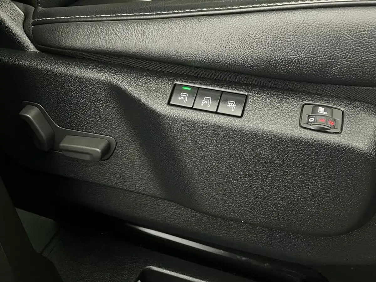 2021-vauxhall-vivaro-life-big-28