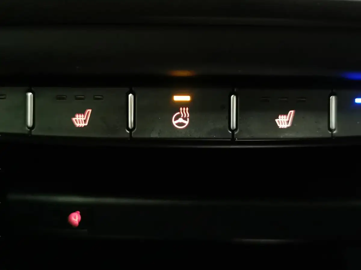 2021-kia-xceed-15-t-gdi-4-big-23