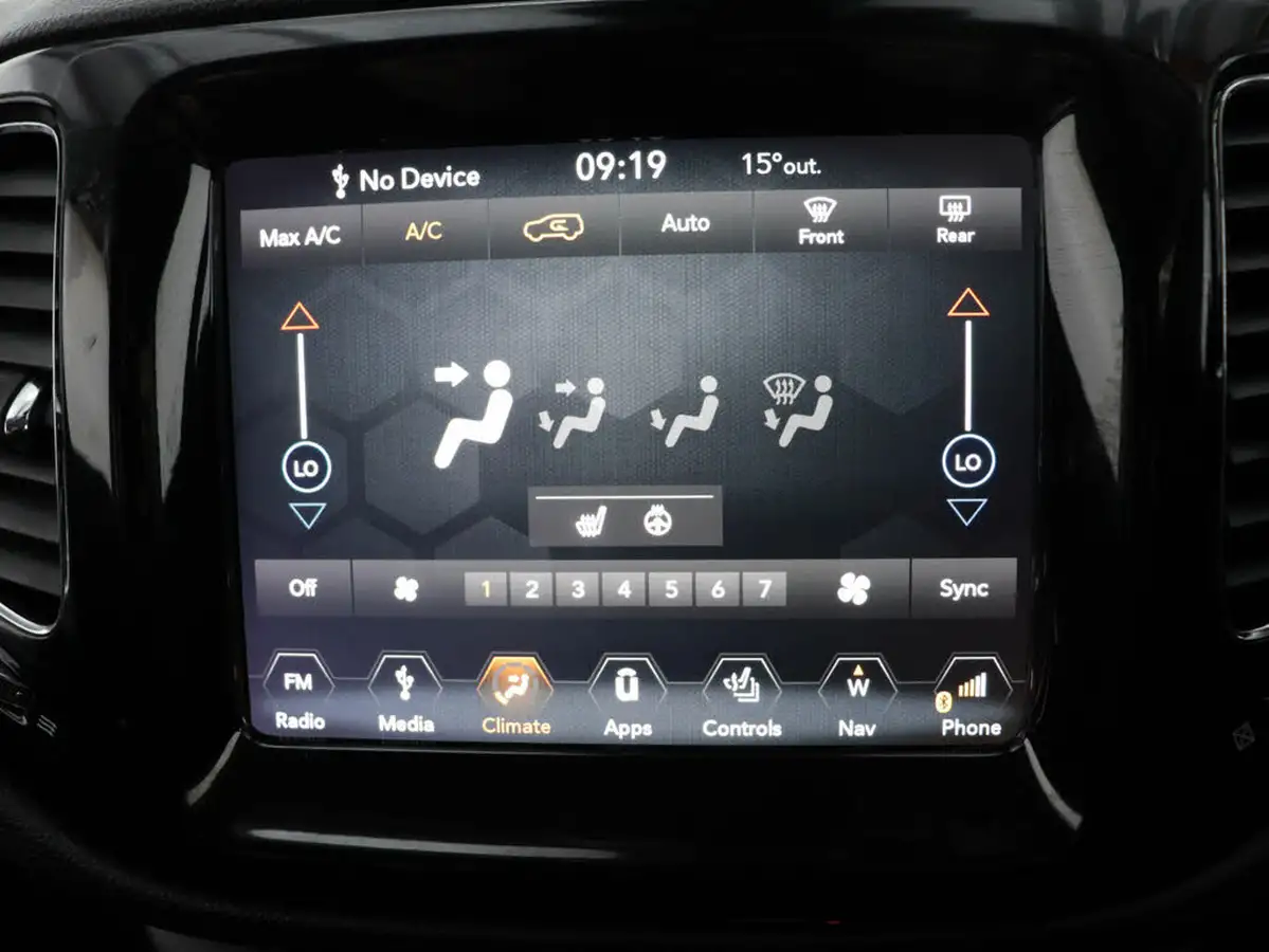 2019-jeep-compass-14-multiair-ii-limited-168bhp-4x4-auto-big-18