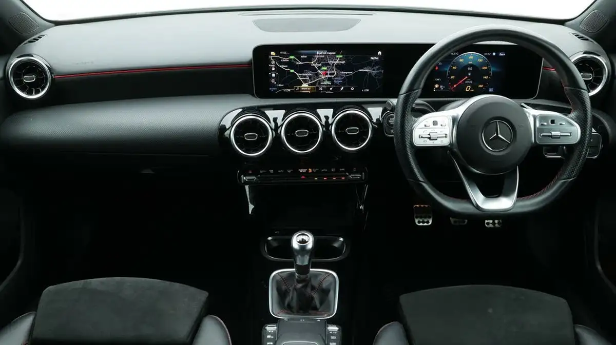 2020-mercedes-benz-a-class-13-a200-amg-line-executive-hatchback-5d-big-13