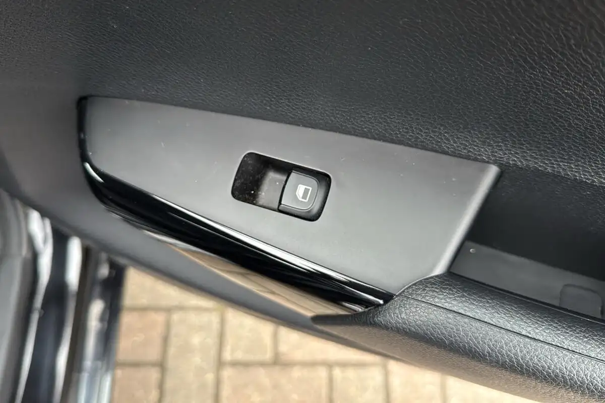 2019-kia-picanto-125-2-big-33