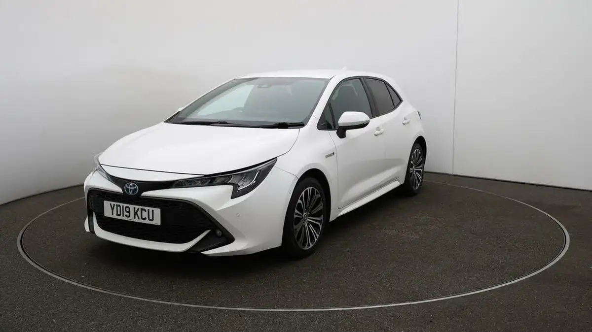 2019-toyota-corolla-18-vvt-i-design-trk-hatchback-5d-big-29