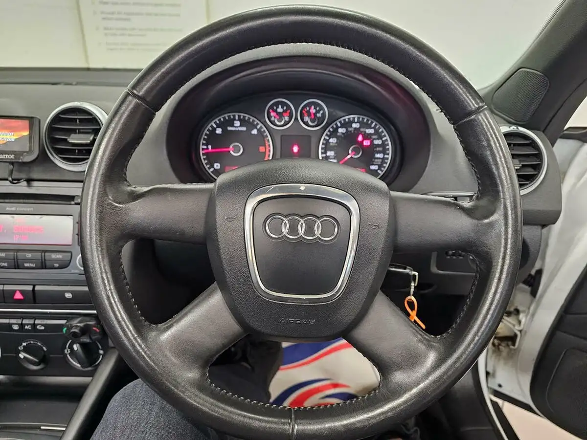 2009-audi-a3-cabriolet-16td-big-21