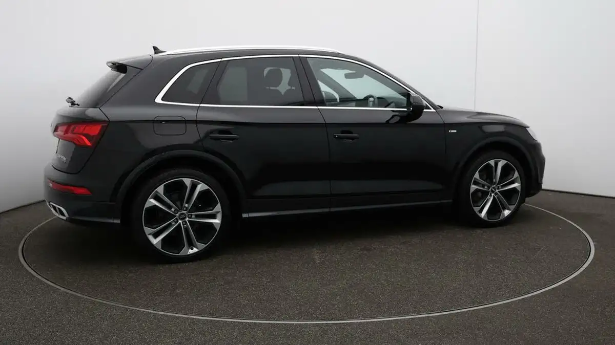 2020-audi-q5-20-55-tfsi-e-vorsprung-competition-big-47