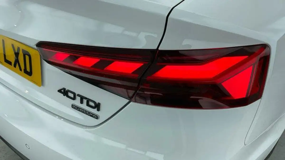2022-audi-a5-20-40-tdi-s-line-sportback-5d-big-29