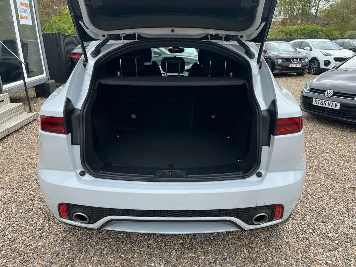 2018-jaguar-e-pace-20-i4d-r-dynamic-s-150ps-awd-ss-auto-big-6