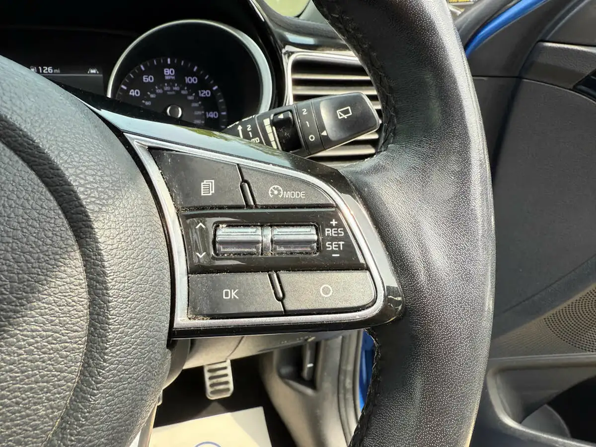 2018-kia-ceed-14-t-gdi-first-edition-hatchback-big-49