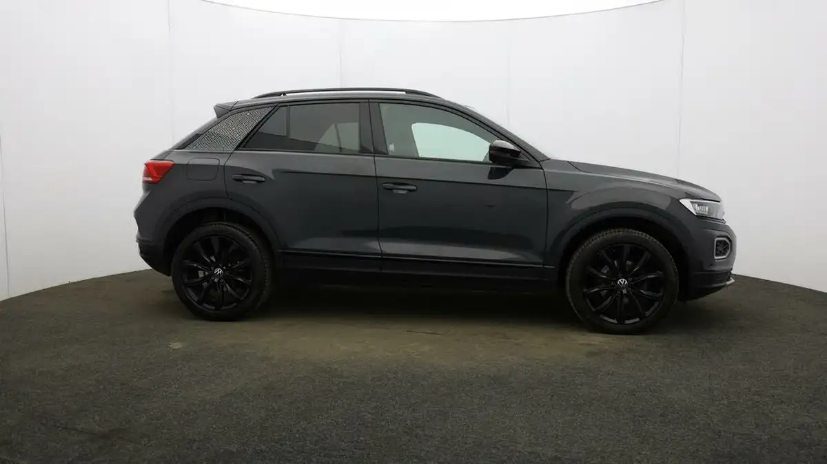 2021-volkswagen-t-roc-15-tsi-black-edition-dsg-big-42