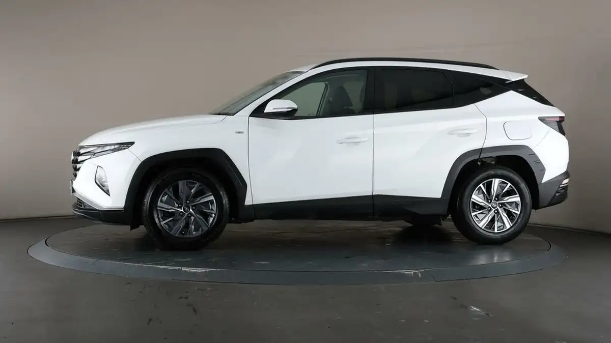 2021-hyundai-tucson-16-t-gdi-se-connect-150ps-48-volt-mhev-big-32