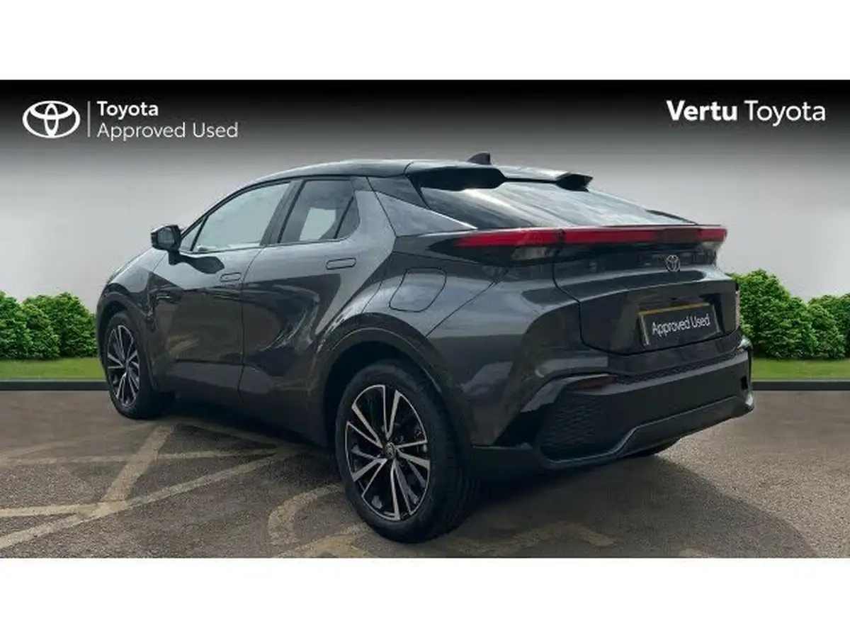 2024-toyota-c-hr-20-vvt-i-excel-220bhp-plug-in-tech-pack-big-3