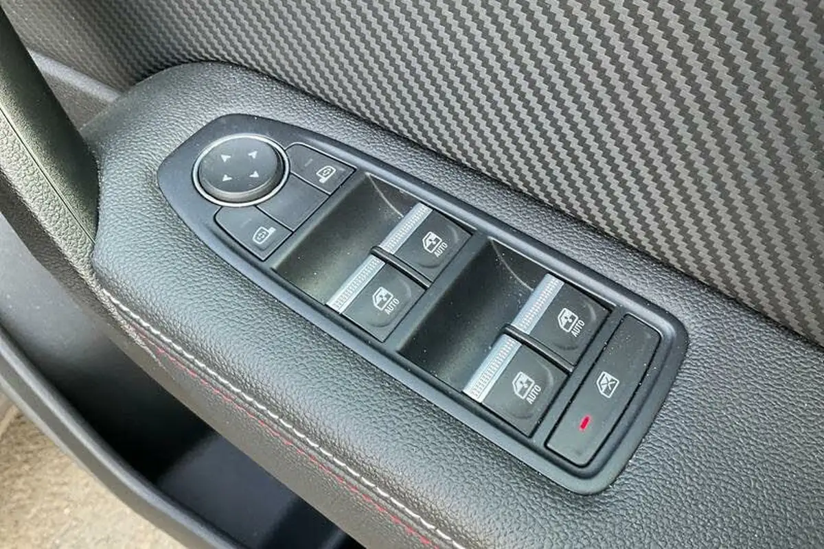 2022-renault-captur-16-rs-line-145ps-rs-line-e-tech-hybrid-big-15