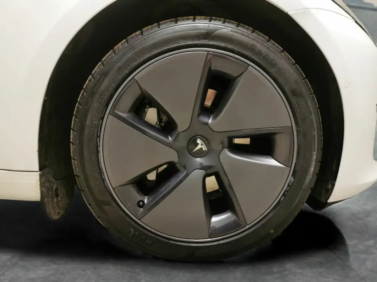 2021-tesla-model-3-e-standard-plus-big-24