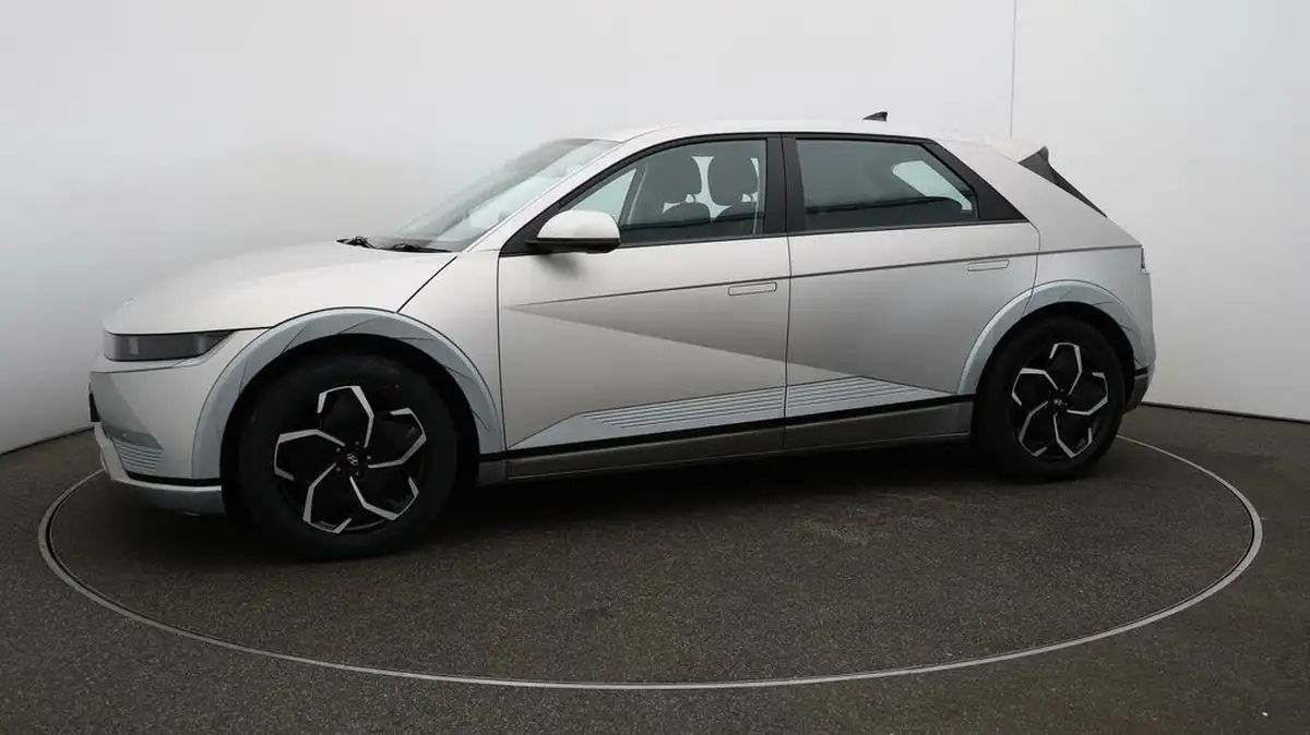 2022-hyundai-ioniq-5-e-premium-217ps-73kwh-rwd-big-57