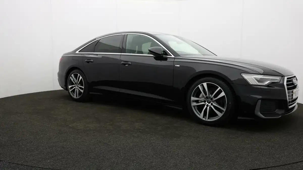 2022-audi-a6-saloon-20-40-tfsi-s-line-big-38