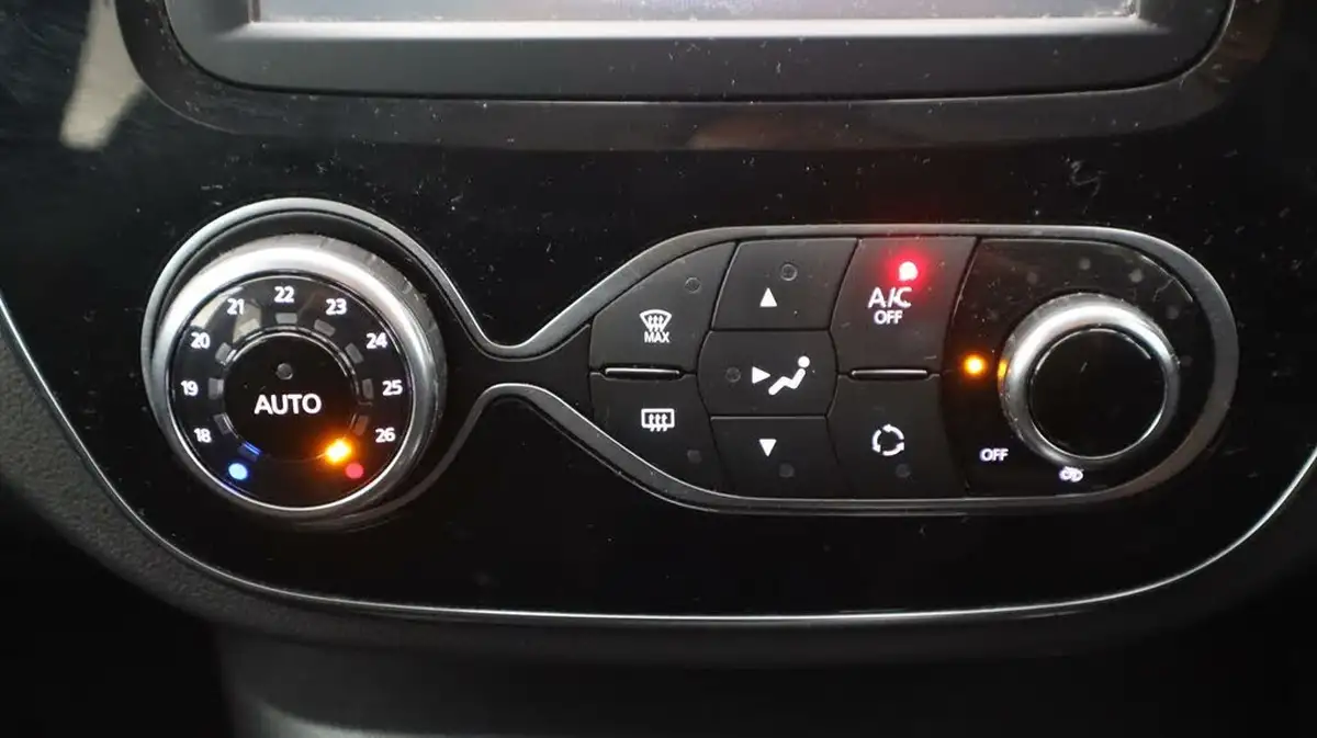 2018-renault-captur-15dci-dynamique-s-nav-90bhp-edc-auto-big-11