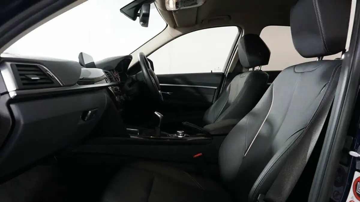 2016-bmw-3-series-20td-320d-luxury-saloon-4d-big-10