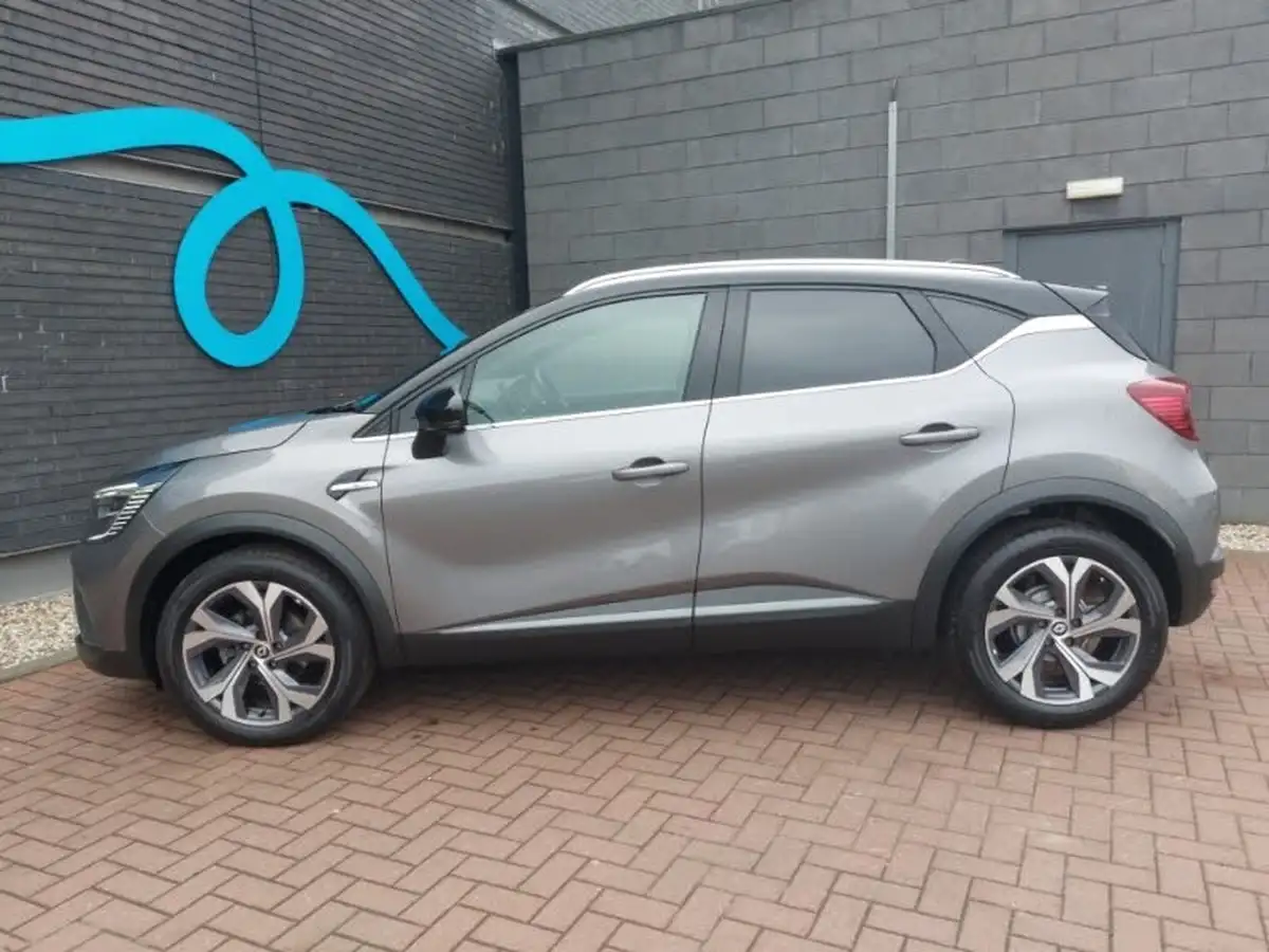 2022-renault-captur-13-tce-rs-line-big-3