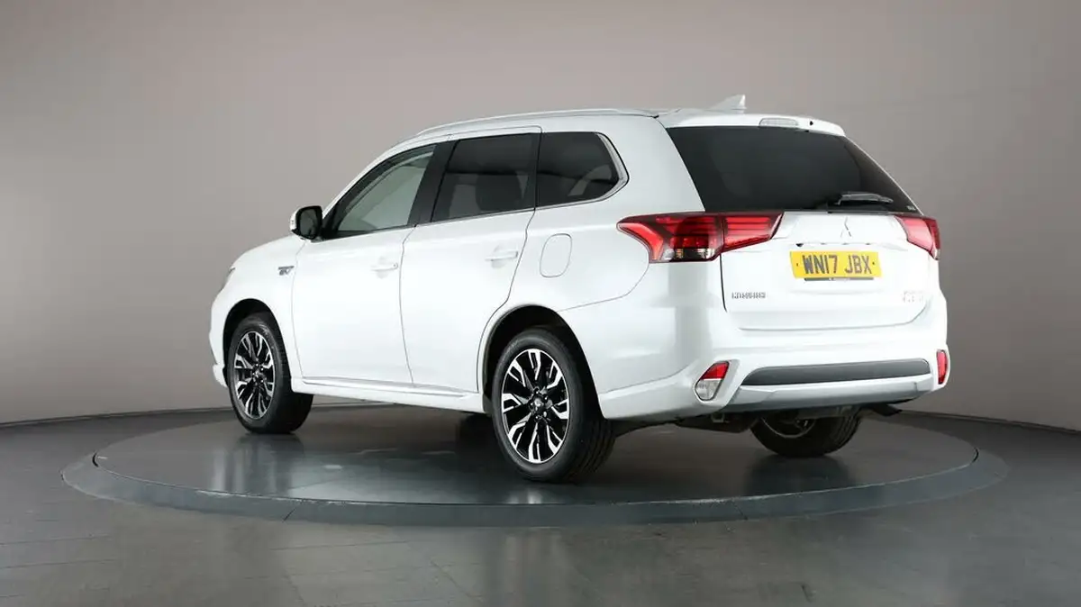 2017-mitsubishi-outlander-20-4hs-phev-5st-big-70