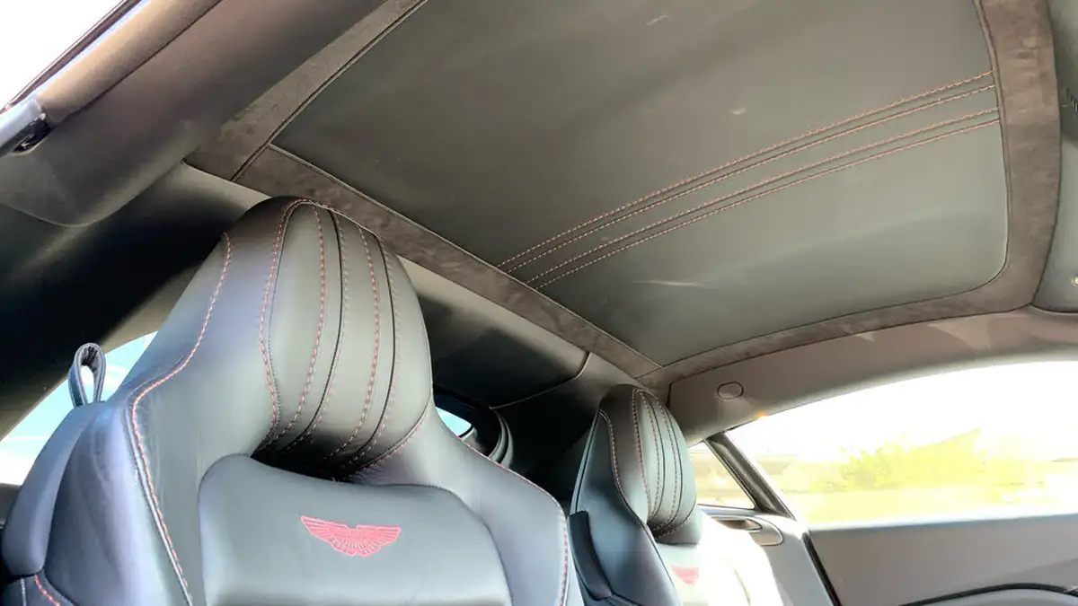 2019-aston-martin-vantage-40-v8-vantage-big-16