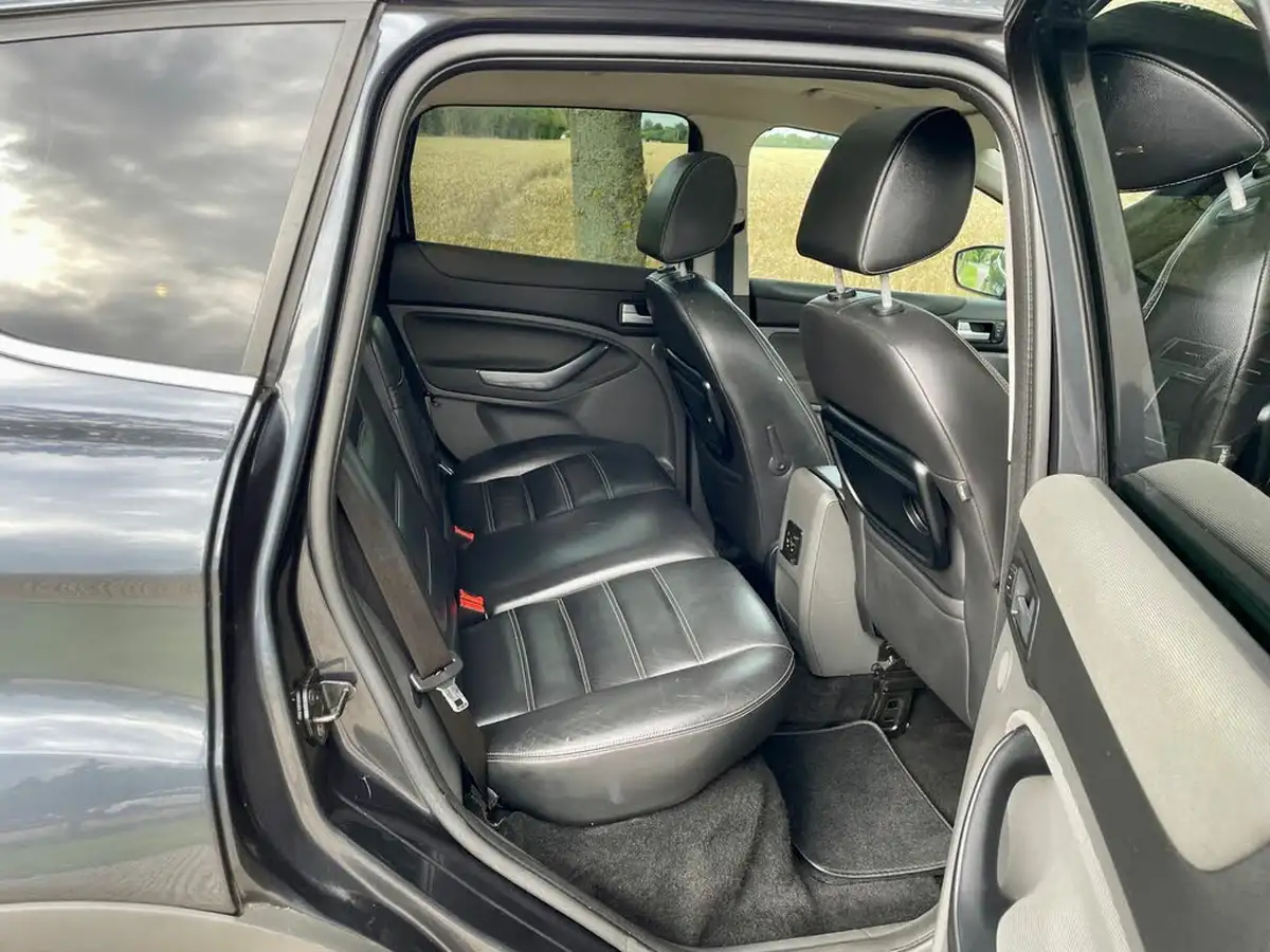 2009-ford-kuga-20td-titanium-4x4-big-25