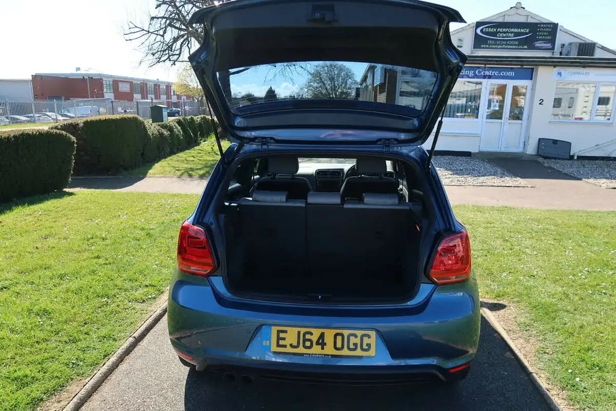 2014-volkswagen-polo-14-tsi-bluegt-act-5d-dsg-big-30