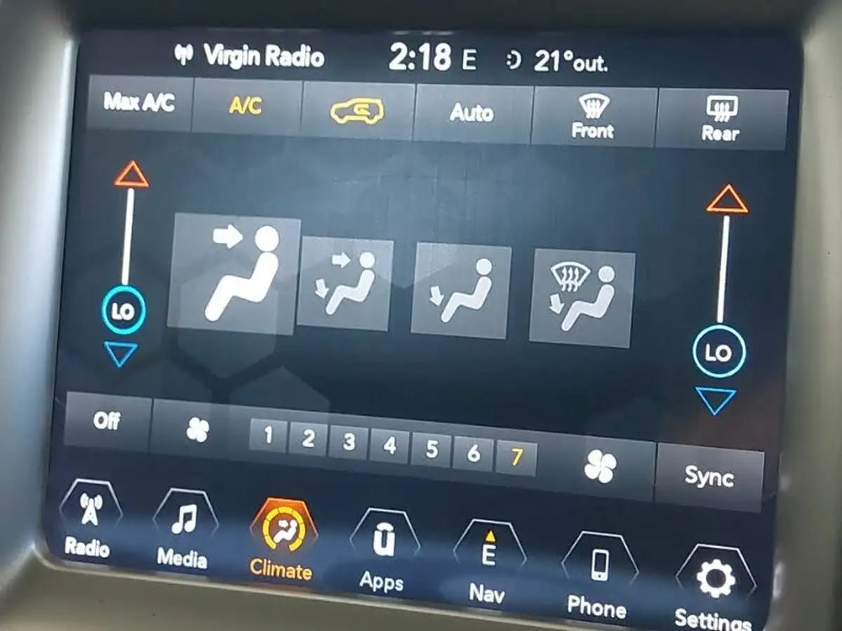 2018-jeep-compass-14-multiair-ii-longitude-big-17