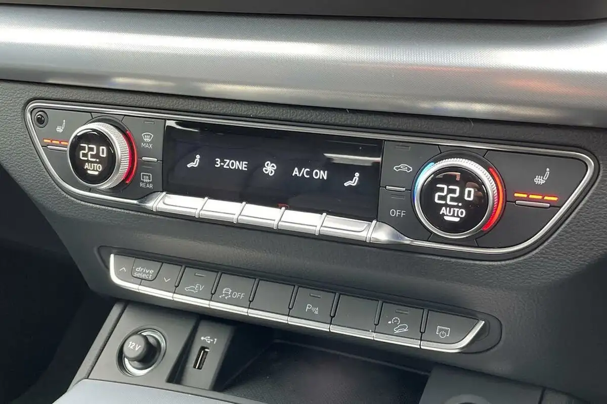 2024-audi-q5-20-50-tfsi-e-sport-station-wagon-big-10